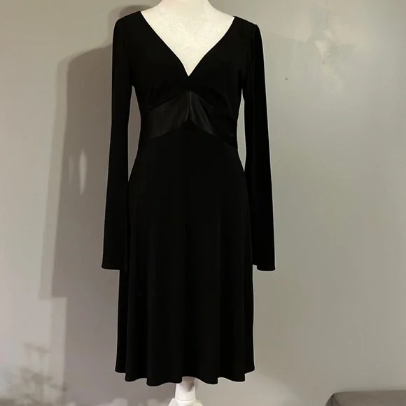 chinese dress ladies Laundry by Shelli Segal Women's Sleeveless Cowl Neck Midi Dress, Black at  Amazon Women's Clothing store